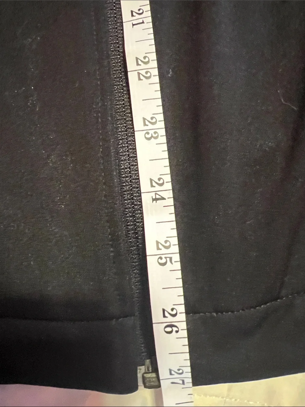 Nike Women’s Black Windbreaker Jacket Hoodie White Accent Panels Size Large